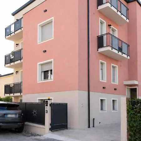 Residenza Canaletto Private Free Parking 15'